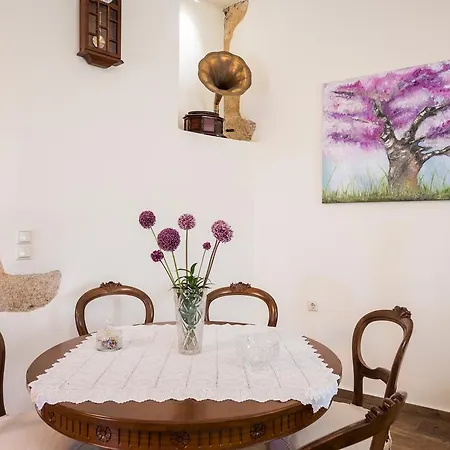 Casa Ermioni Stone House Kástellos